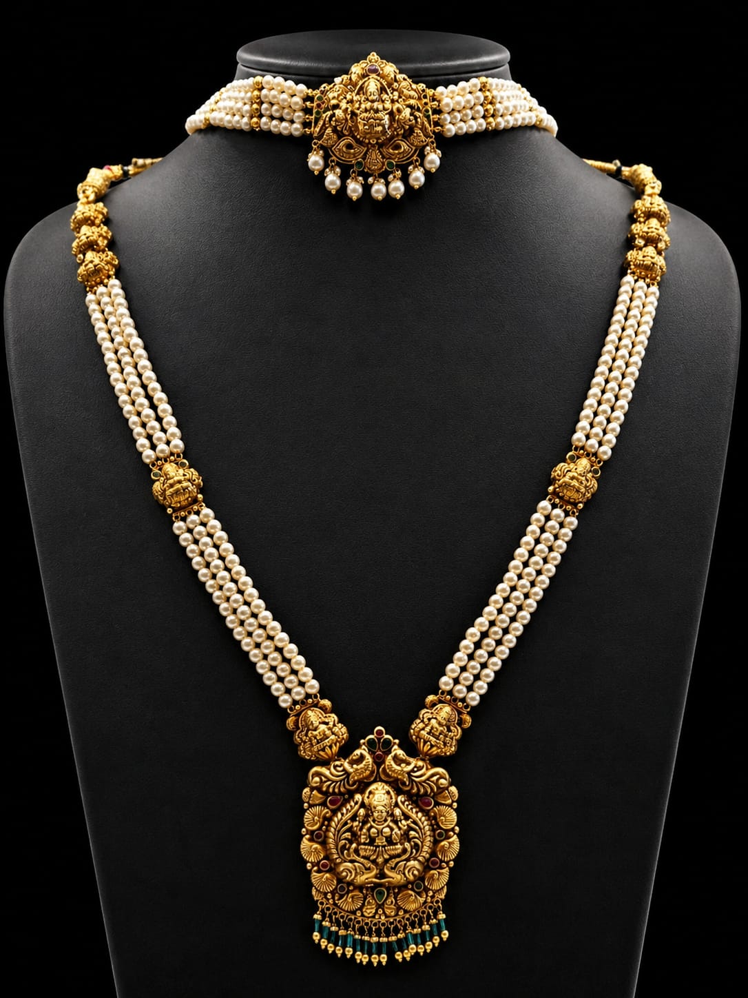 New Manaka Jewellers collection piece 3
